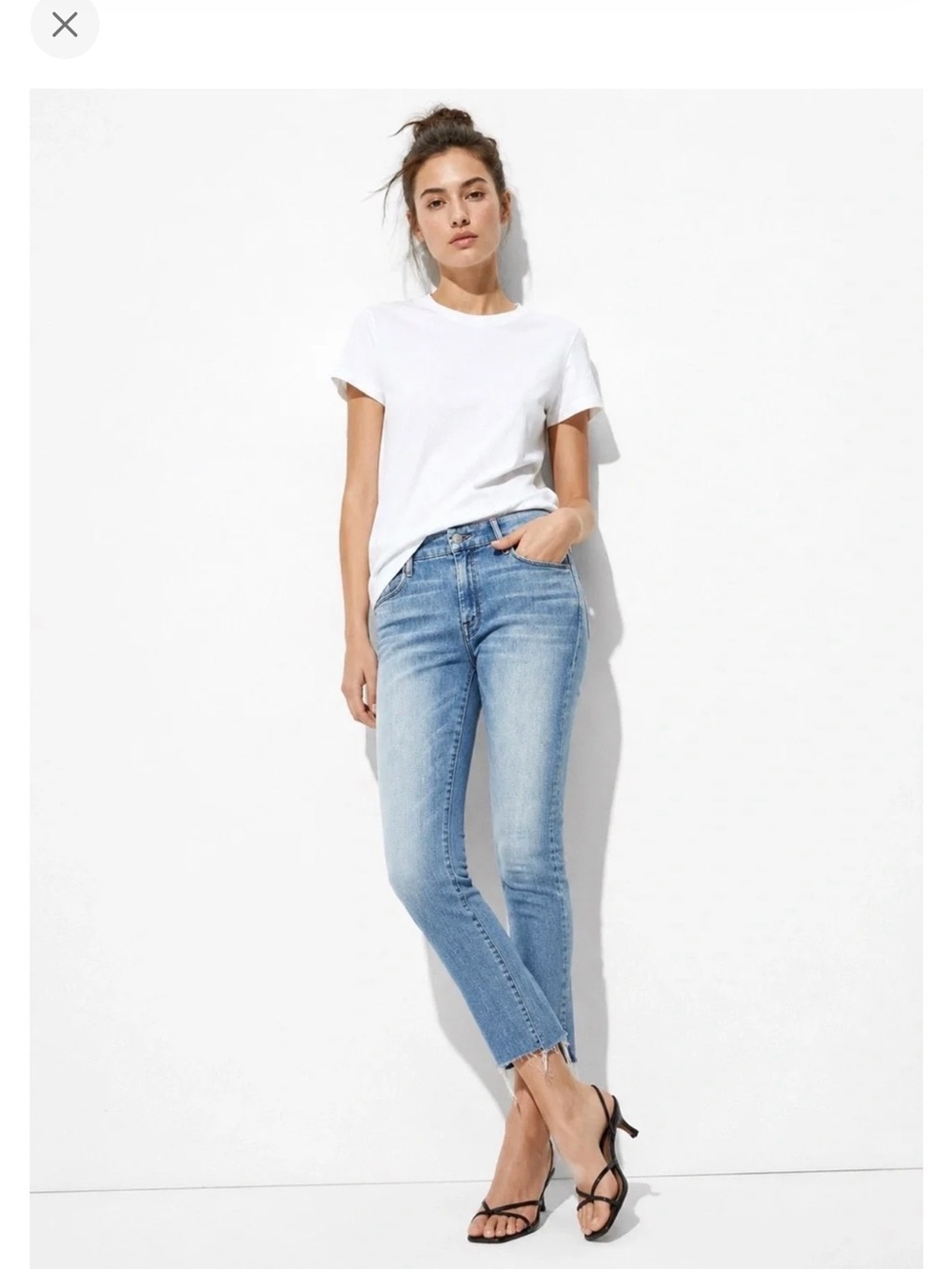 MOTHER Light blue ankle fray wash jeans
